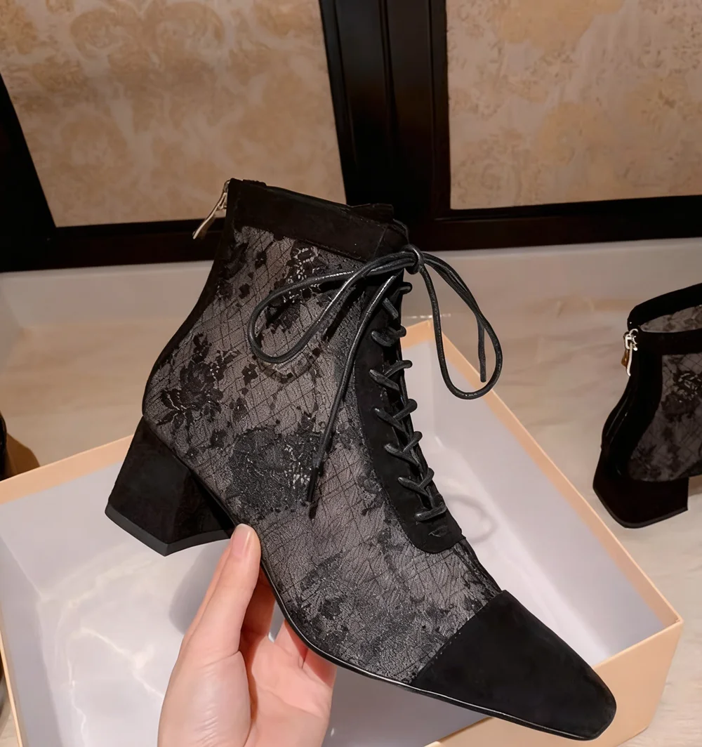 

Elegant Black Lace Suede Ankle Boots Lace-Up Design Square Toe Low Block Heel Sexy Mesh Back Zipper Design Urban Lady Boots