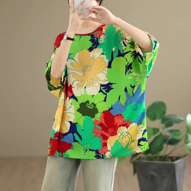 

Women's Oversized Retro Print Short Sleeve T-Shirt, 2025 Summer Casual Basic Tee, Breathable Loose Fit Streetwear Daily Wear Top