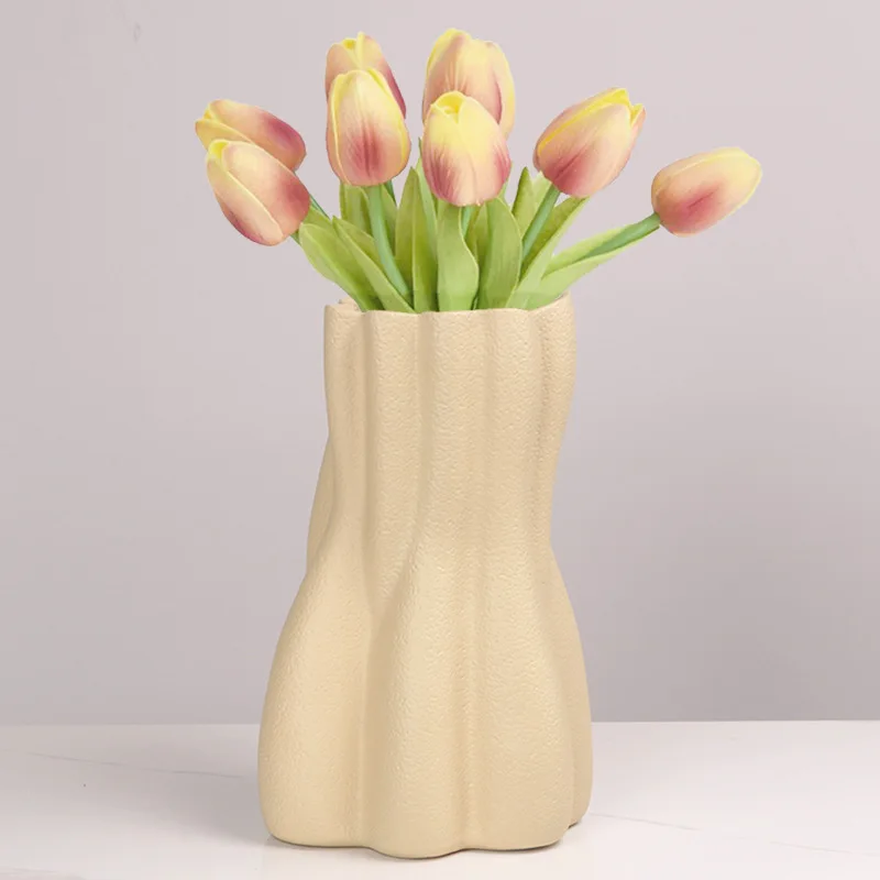 Creative large diameter flower vase, simple European style dry flower peak love vase, art ornament, model house sales office dec