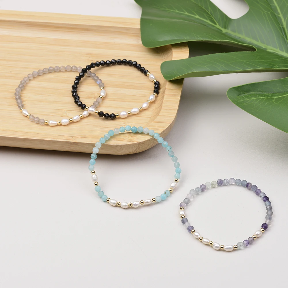 Braccialetto estensibile con perle di pietra naturale da 4mm e perle di Freswater bracciale moda donna adatto per l'uso quotidiano delle donne