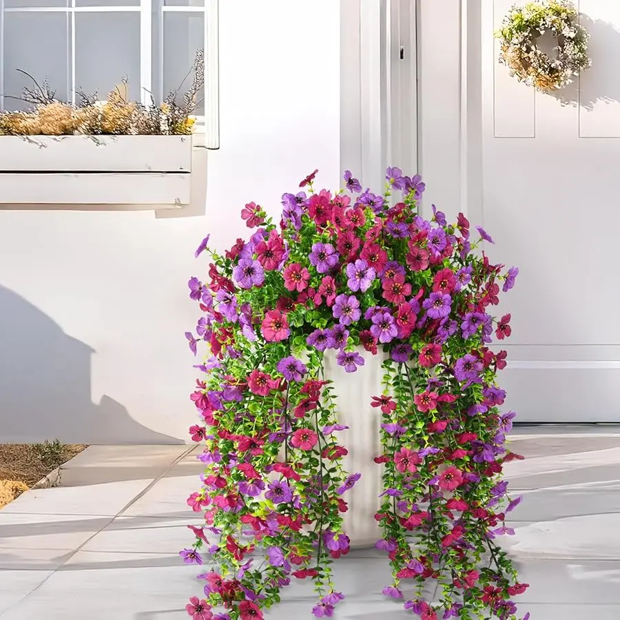Sztuczne wiszące kwiaty i rośliny do dekoracji na zewnątrz na wiosnę i lato, 2 sztuki sztucznych stokrotek z jedwabiu, odporne na promieniowanie UV, wyglądają jak prawdziwe, do użytku na zewnątrz.