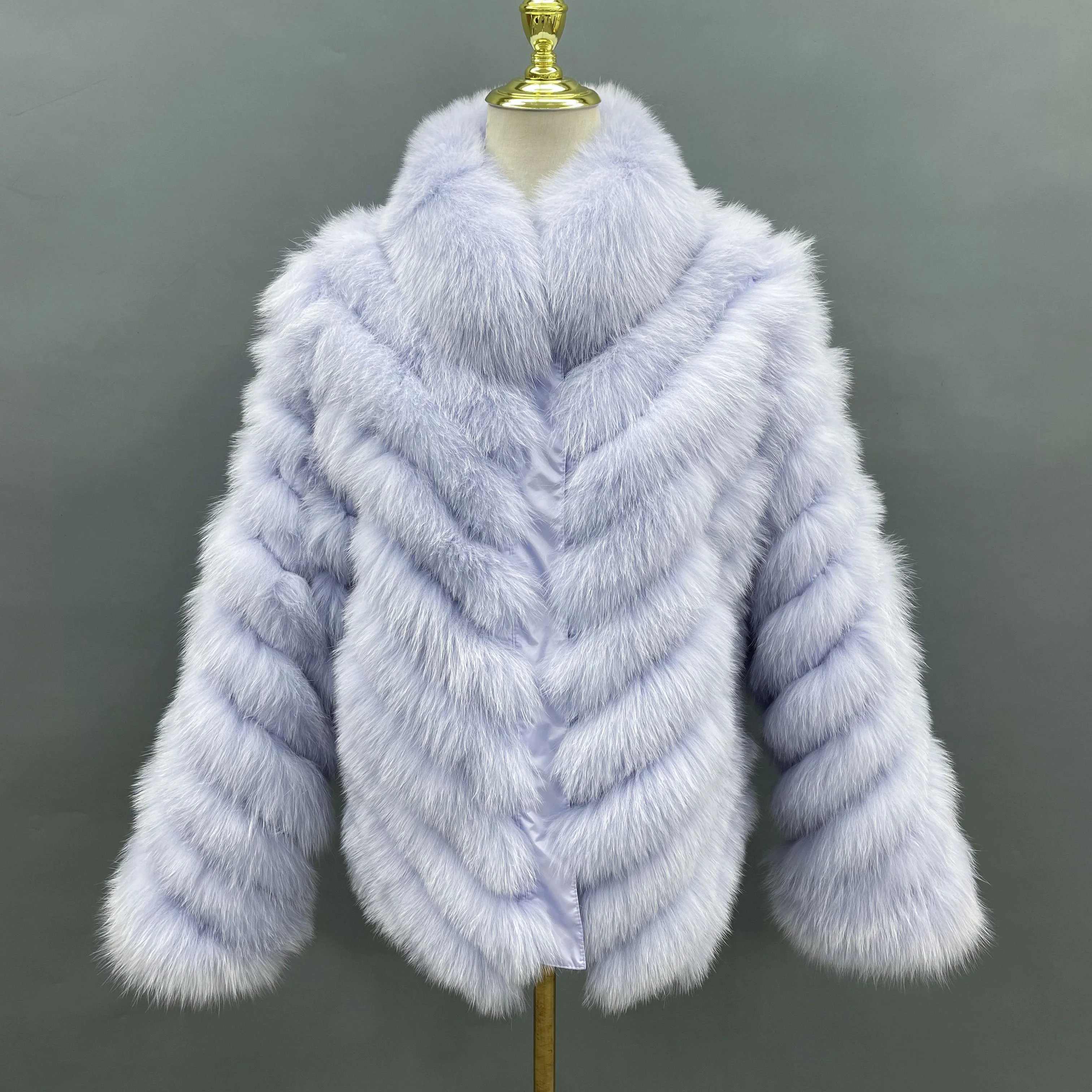 Рисунок 6 - JANEFUR шубы женские двусторонние