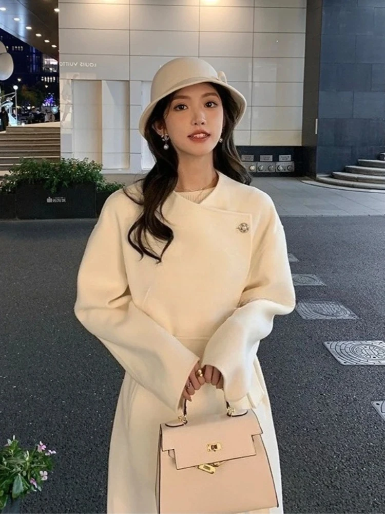 2025년 신상 가을 겨울 여성 의류 롱 리얼 폭스 퍼 칼라 울 재킷 여성 패션 따뜻한 벨트 솔리드 캐시미어 울 코트