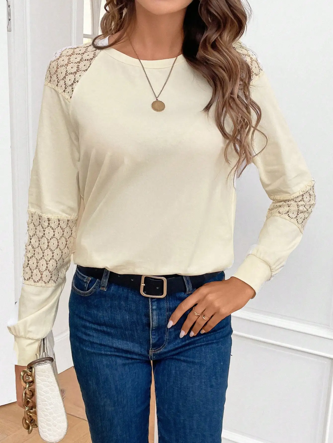 2024 autumn round neck long sleeve T-shirt lace splicing solid color loose inside with casual everything temperament