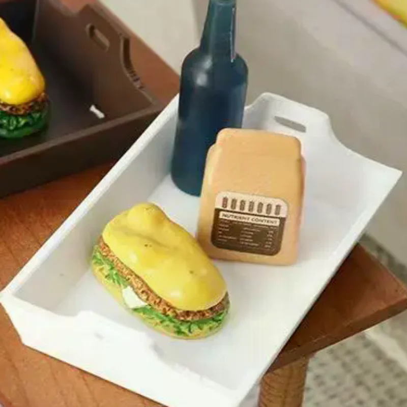 

1Pcs Life Scene Doll House Simulation Furniture Model Accessories 1:12 Scale Dollhouse Dinner Plate Model Decor Toys