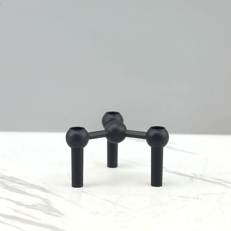Metal Ball Triangular Molecular Candlestick Irregular Art Candlestick Ornament Soft Home Decoration 10*9*6cm