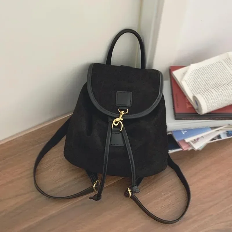 Mochila de veludo com bolsa de ombro versátil, bolsa texturizada na moda, nicho coreano, mesma seda genuína, elegante