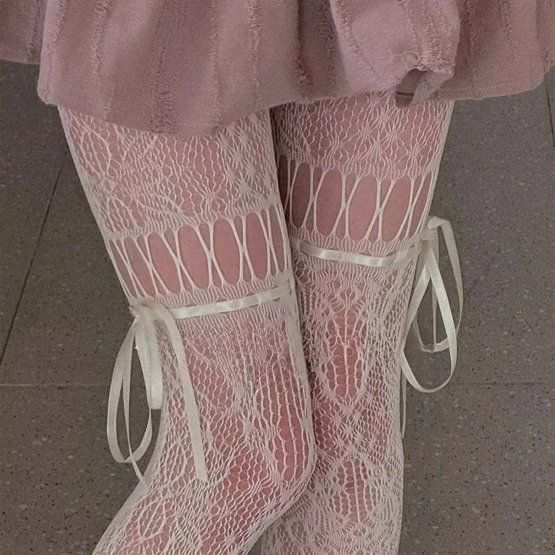 Stoking Suspender Gothic Berenda Jala Transparan Detail Ikat Wanita Seksi Setinggi Paha Aksen Pita Putih Hitam Pantyhose