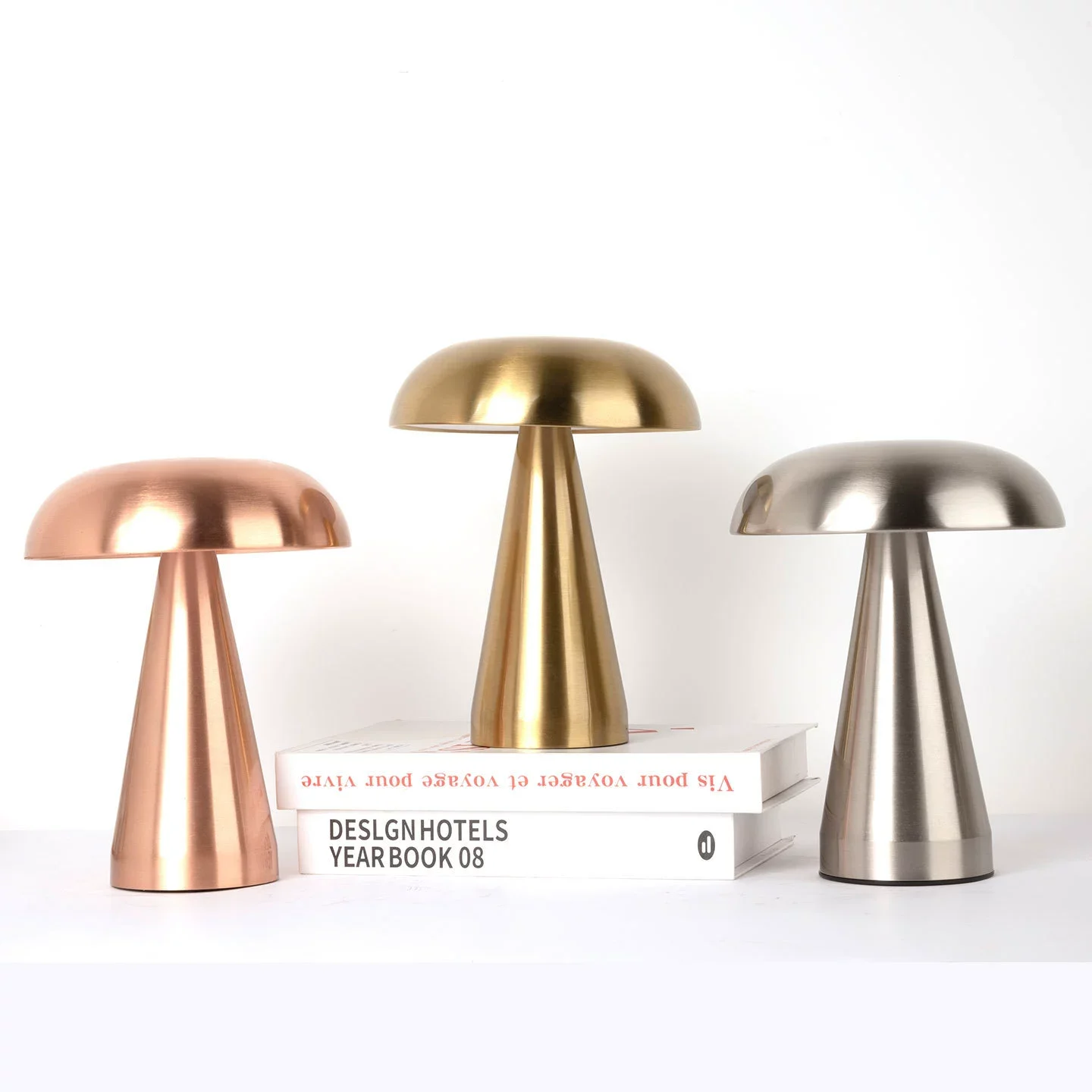 Mushroom Lamps Portable Metal Table Lamp with Touch Sensor 3 Color Stepless Dimming LED Desk Lamp For Bedroom Bar Decor Lighting