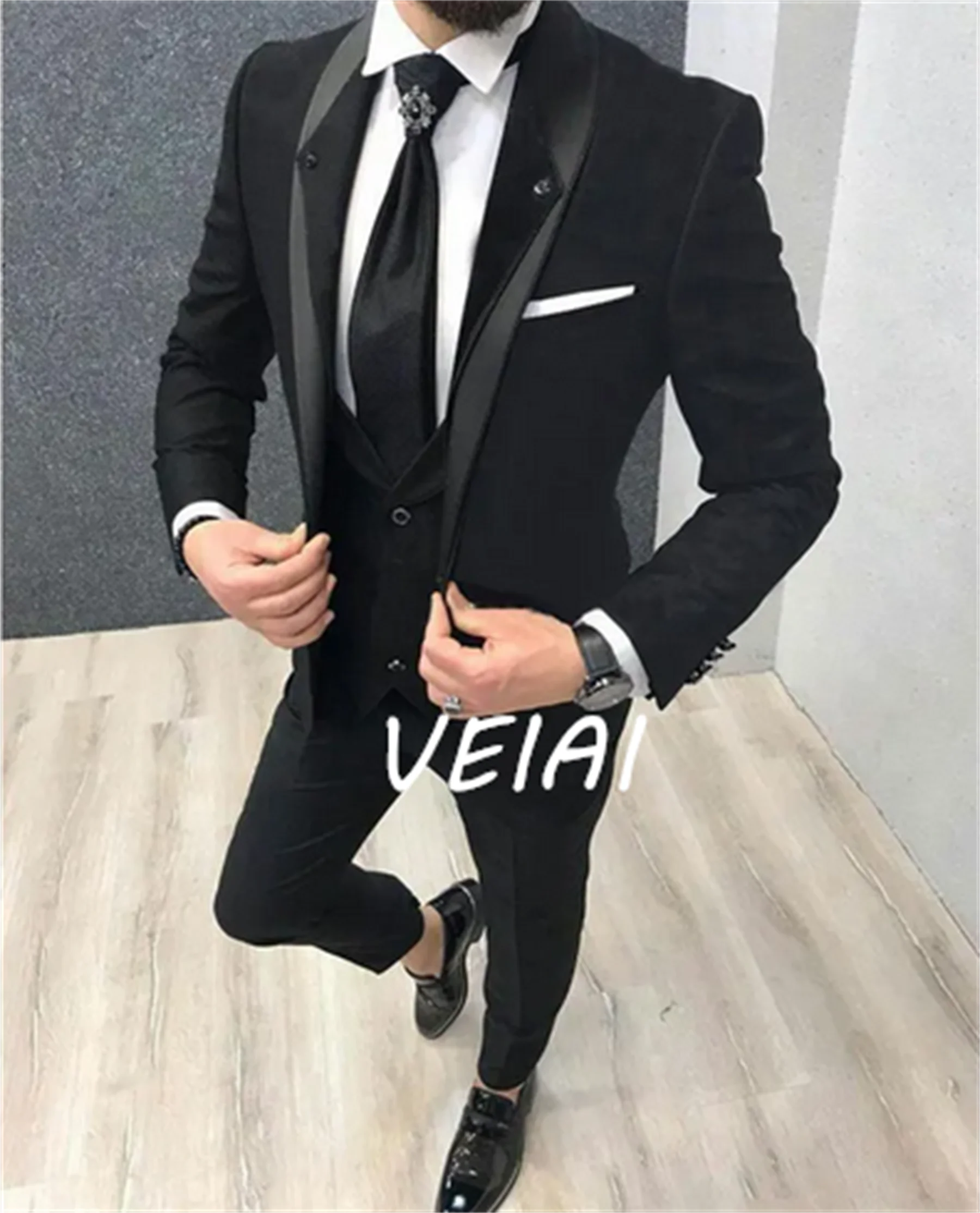 

CustomizedBlack Velvet Slim fit Groom Tuxedo for Men 3 piece Man Suits with Shawl Lapel Custom Male Fashion Costume Jacket Vest