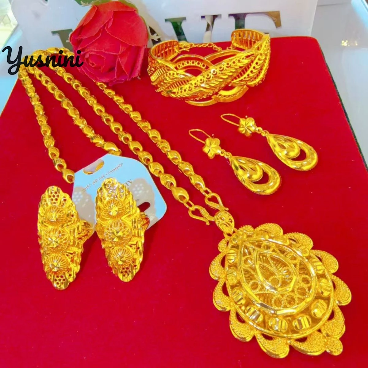 

Fashion Dubai 24K Gold Plated High End Necklace Earrings Rings Bracelets Wedding Party Gift Jewelry Set DD11015