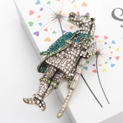 Style Horse Knight Shield Brooch Collar Pin Full of Rhinestone Corsage Style Suit Personality Men's and Women's Accessories