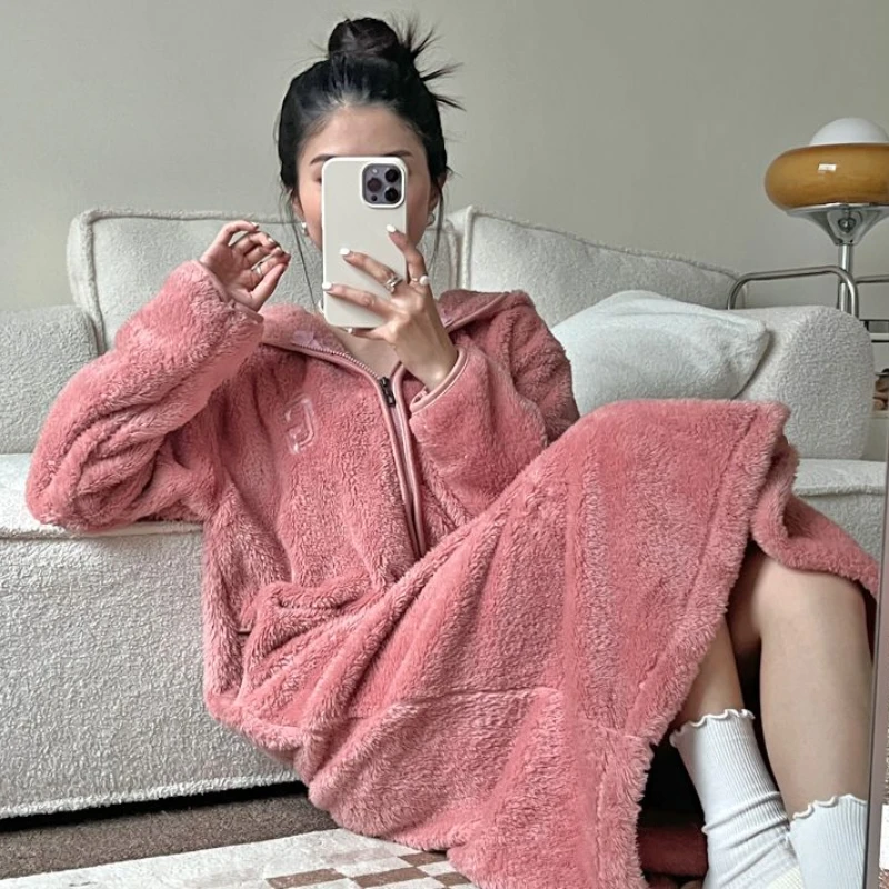 Autumn Winter Warm Coral Flannel Pajamas Robe Hooded Long Nightgown Bathrobe Solid Color Home Sleepwear Soft Loungwear for Women