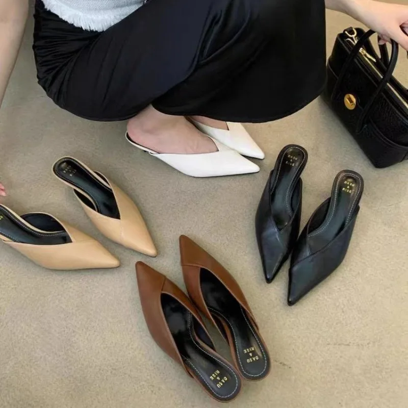 

Pointed Slippers Women High Heels New Summer Shoes Fashion Luxury Square Heel Slides Slip Loafers Mules Black Female Party Shoes