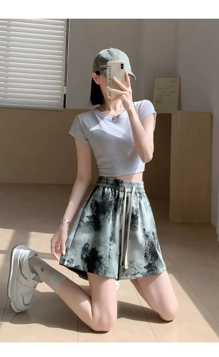 Novas calças quentes tie-dye de tamanho grande para mulheres em shorts de seda gelada