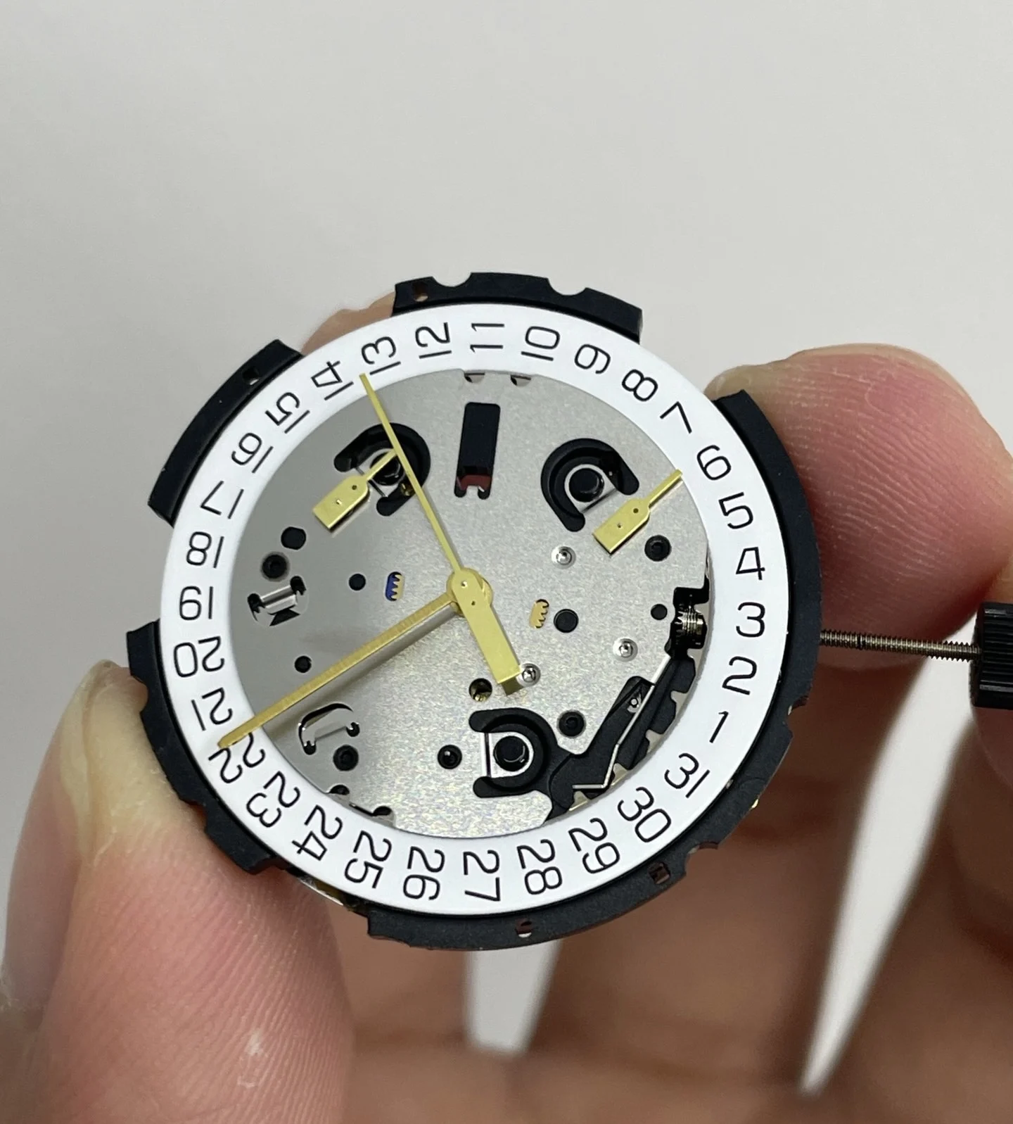 

Кварцевый механизм G10212, часы с датой на 3 часа, с 6 стрелками, с батареей Swiss G10.212, запасные части для часов