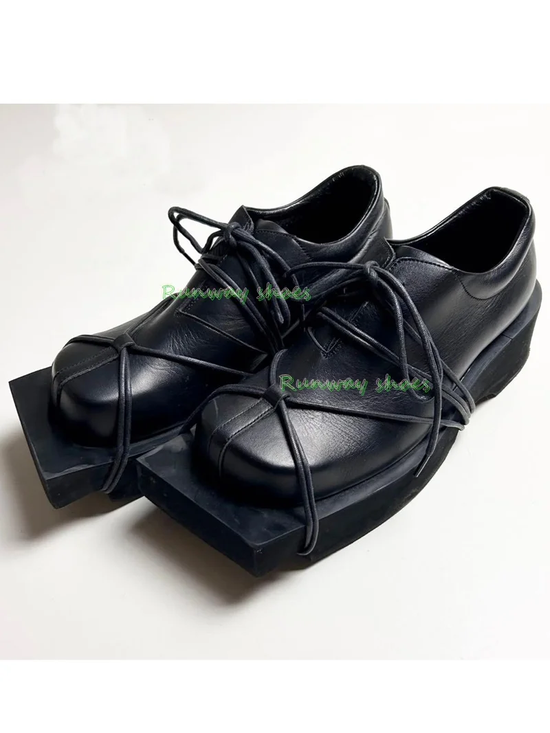 Black Thick Sole Derby Shoes Square-Shaped Special Sole Crisscross Lacing Avant-Garde Runway Fashion Women's Shoes Winter 2026
