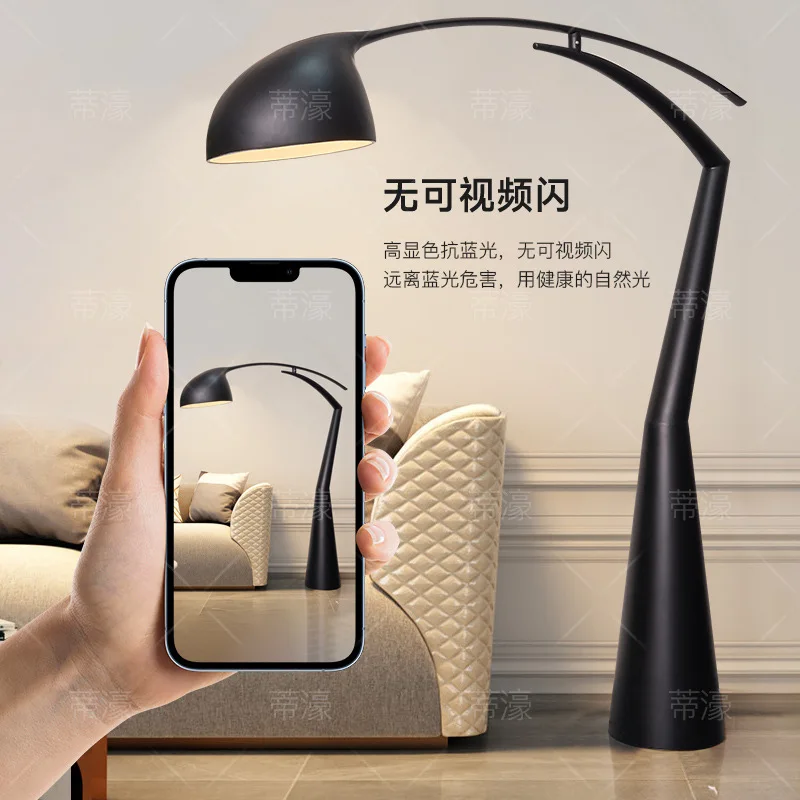 Nordic einfache moderne kreative Wohnzimmer Sofa Stehlampe, Skulptur Ornament Modell Haus Design