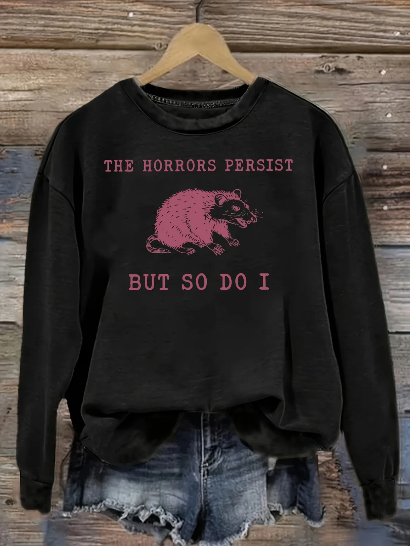 Women's Casual Long Sleeve Crew Neck T-Shirt The Horrors Persist But So Do I Design, Round Neck Women's Clothing, Machine Washable, Slightly Elastic, Loose Fit, Spring Autumn Winter Women's T-Shirt, Halloween Costume Outfit