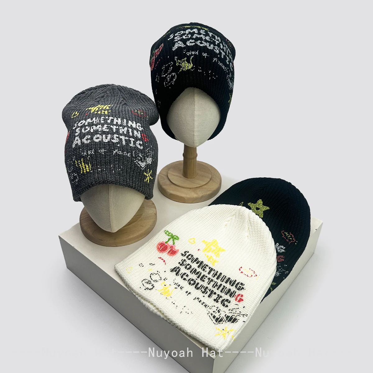 

New Men Women Interesting Letters Cherry Star Knitted Hats Warm Korean Fashion Cute Beanies Casual Versatile Personal Outdoor