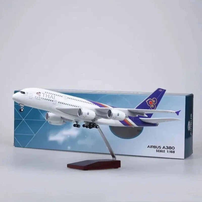 

47cm Thai A380 Airplane Model Toy kit 1/160 Scale Diecast Resin Airplane Model with LED for Collections and Displays or Gift