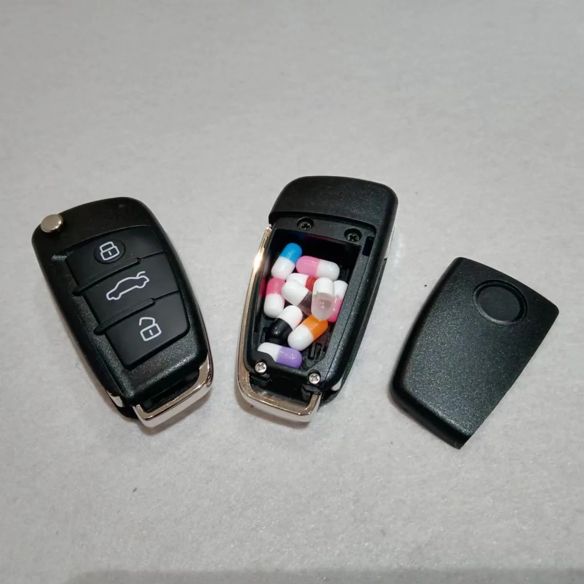 Disguised Storage Safe Reliable Storage Imitation Car Key Storage Money and Medicine Fake Car Key Storage, Hidden Tablet Box