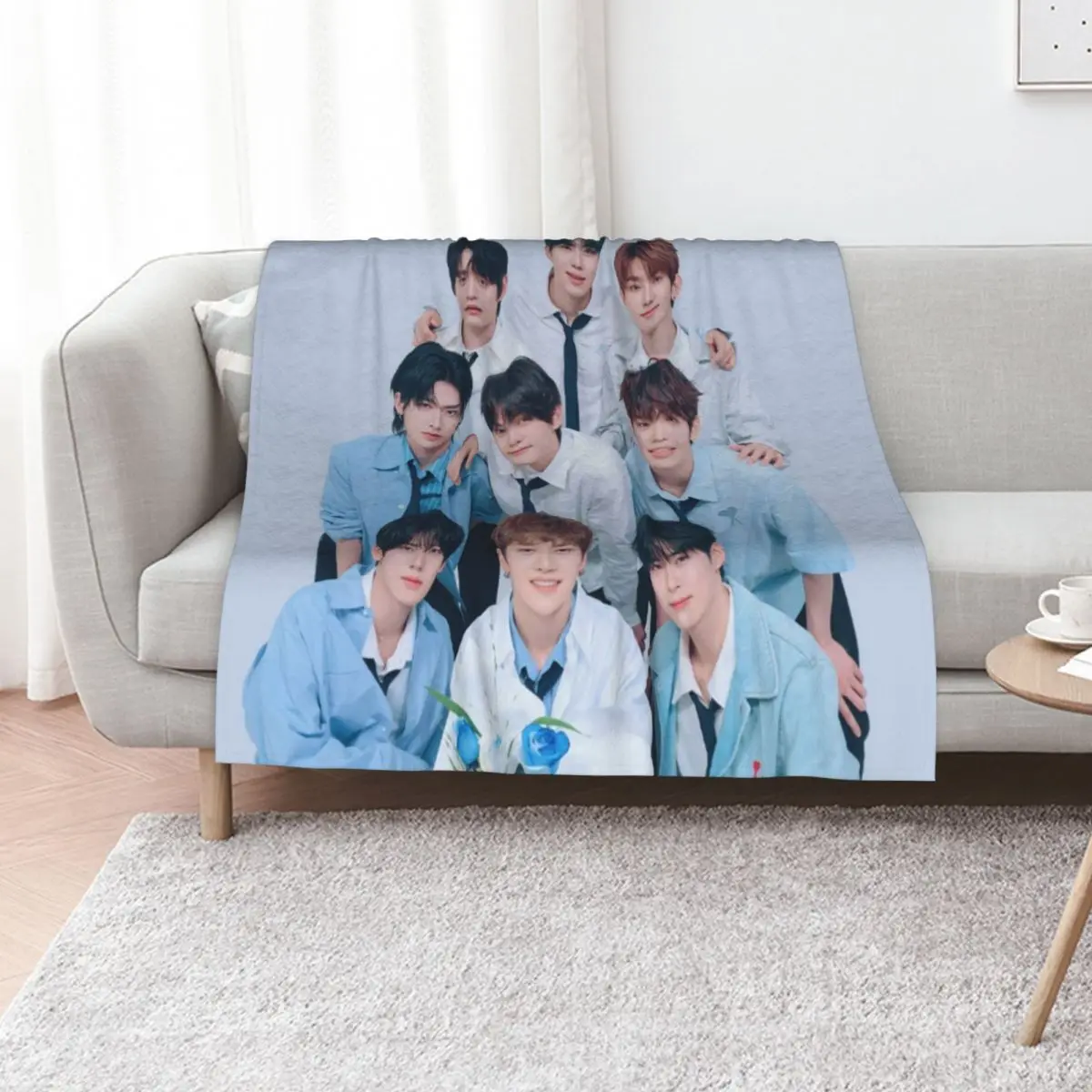 zerobaseone (ZB1) Throw Blanket No Pilling Soft Warm Blanket for Bed