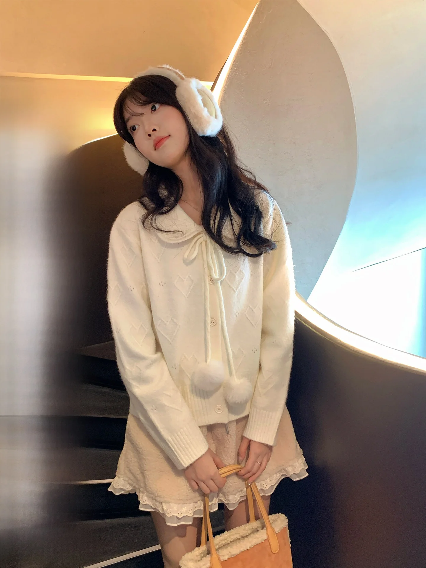 

Женский вязаный свитер Holli в корейском стиле, простой, приталенный, с длинными рукавами, с дизайнерским узором, повседневный, теплый кардиган, модный, 2025, новинка