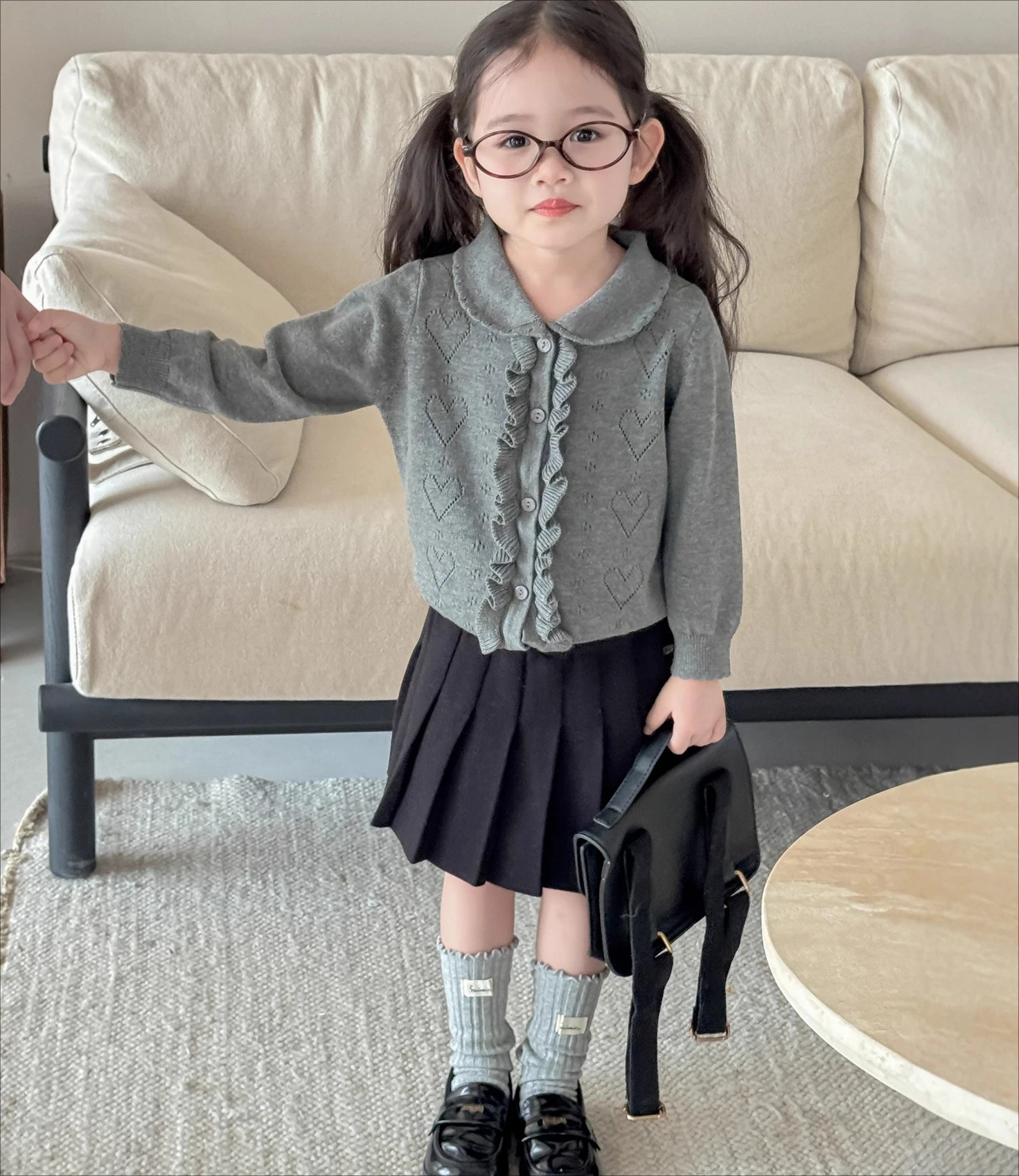 

2025 Girls Knitted Cardigan College Style Knitted Sweater Cute Tirn-down Collar Top Paired with Hundred Fold Half Skirt