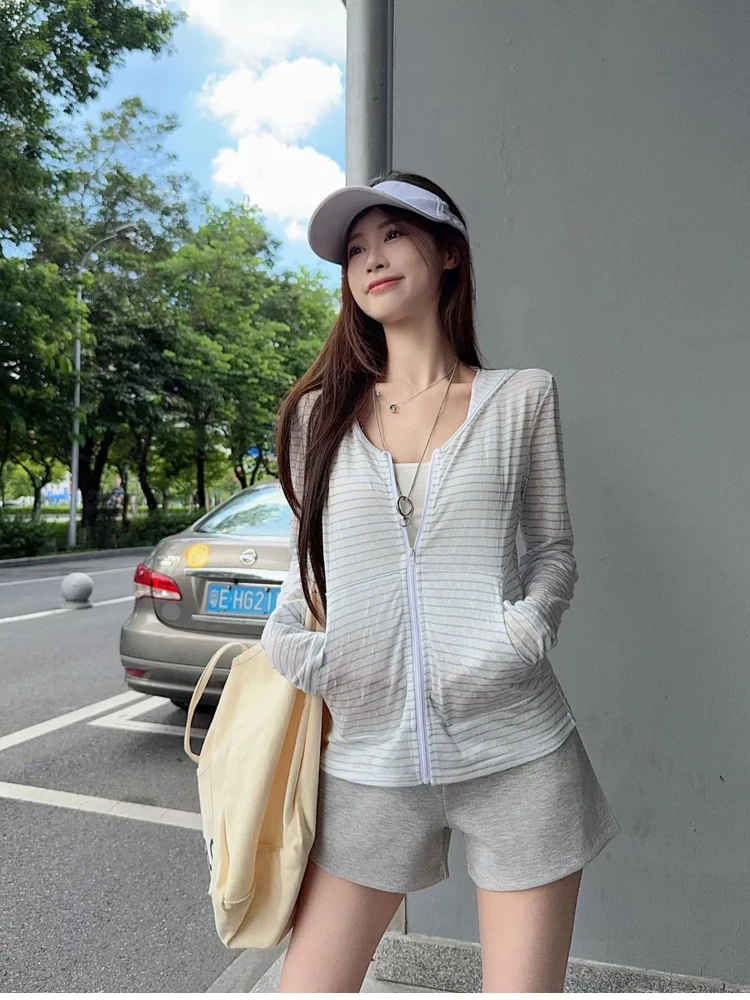 Deeptown Gray Striped Women Zipper Hoodies Long Sleeve Korean Fashion Pocket Hooded Sweatshirts Slim Lightweight Commute Autumn