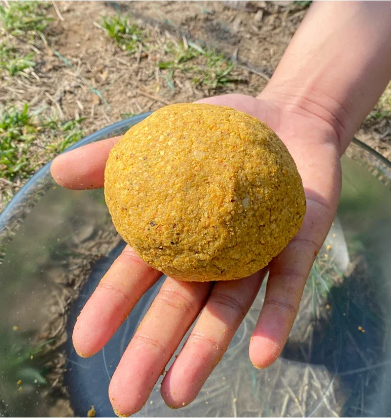 تم تطوير طعم الصيد من قبل سيد الصيد ليو تشيكيانغ ويستخدم لجميع المواسم في خزانات الصيد البرية