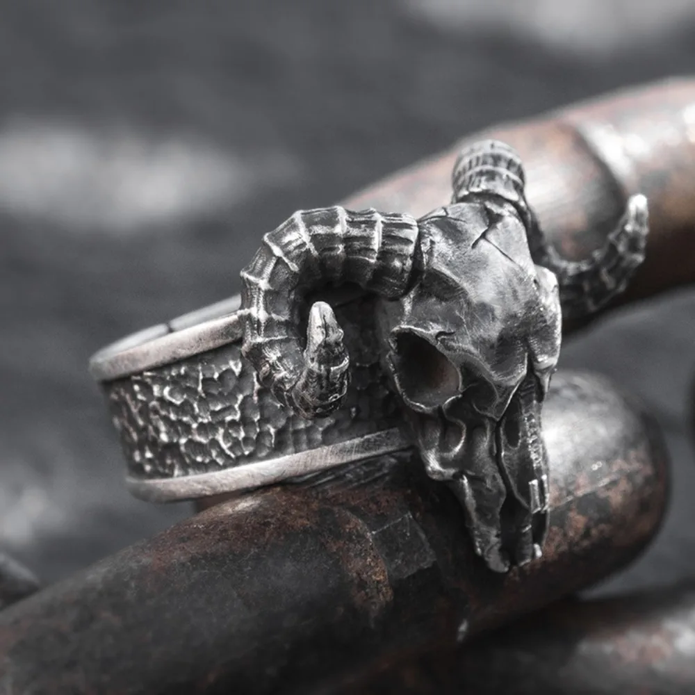 Retro Punk Stereo Barbaric Bull Horn Animal Skull Adjustable Opening Rings for Women Men Hip-hop Personality Jewelry Accessories