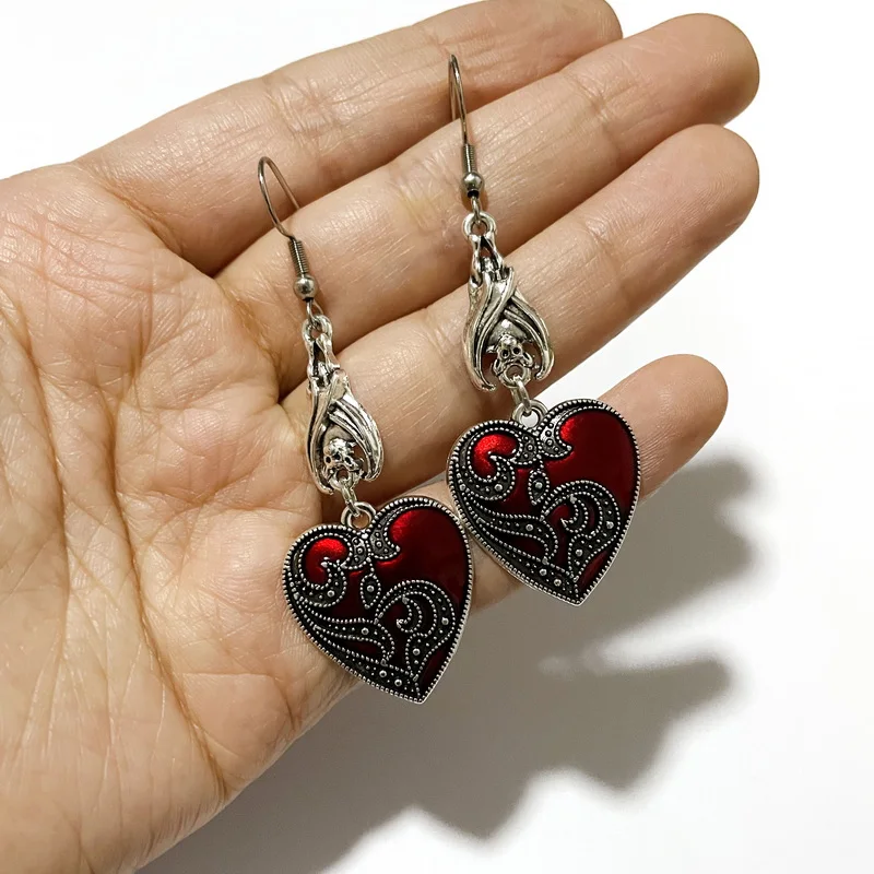 Wholesale Gothic Mysterious Earrings Jewelry Blood Rose Heart-shaped Angel Pendant Earrings Ladies Retro Earrings Jewery