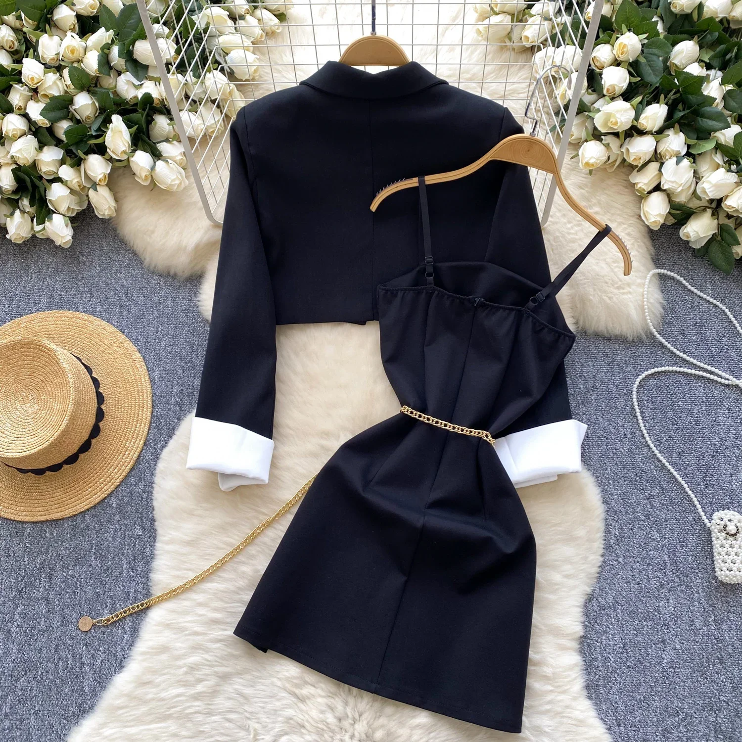 Chic Women Two-Piece Sets Notched Neck Single Button Top High Waist Chain Straps Dress French High Street Autumn Winter Clothing