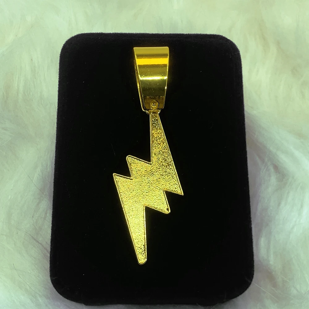 High end custom hip-hop Cuban necklace, full diamond lightning decoration pendant, luxurious gold-plated, street trend culture