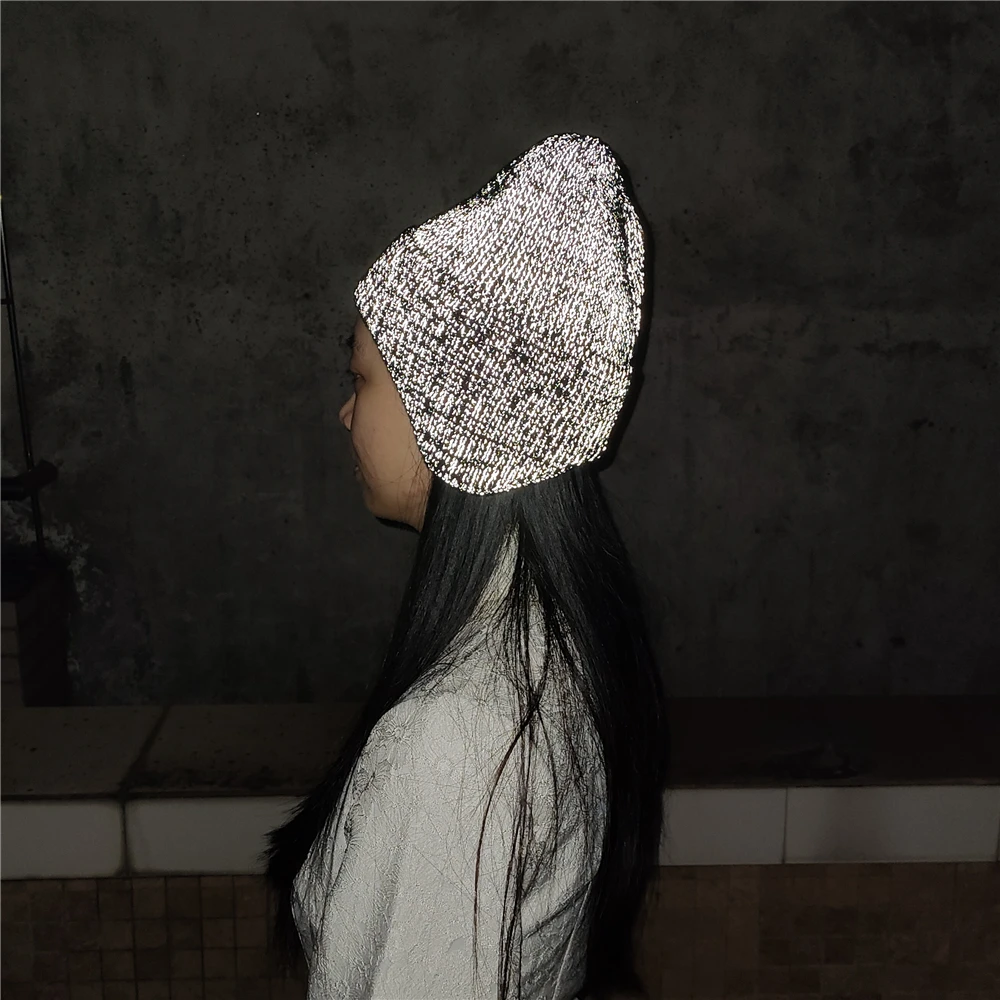 2025 Women Men Reflective Earflap Hats Winter Thicken Warm Beanies Caps Outdoor Windproof Knitted Hat for Night Running Walking
