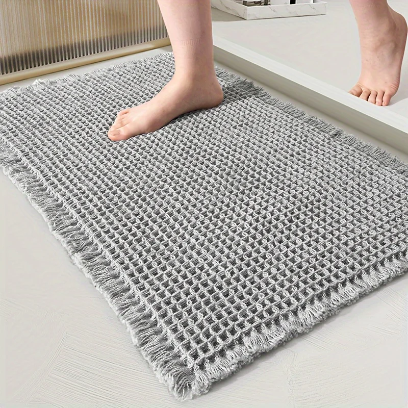 Waffle Bathroom Mat Super Absorbent Non-Slip Mat Suitable for Bathroom Floor Machine Washable Super Soft Bath Mat with Tassels