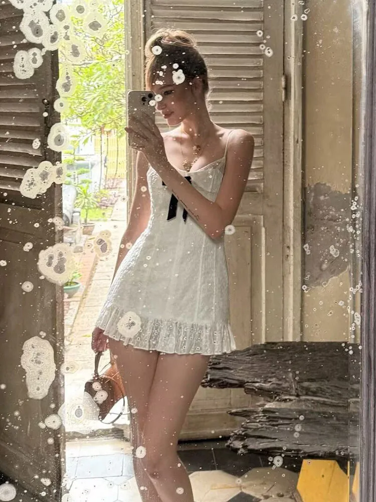 HH Abito Estivo da Donna 2026 Nuovo Stile Dolce con Fiocco e Pizzo, Mini Abito Senza Maniche Sexy con Schiena Scoperta