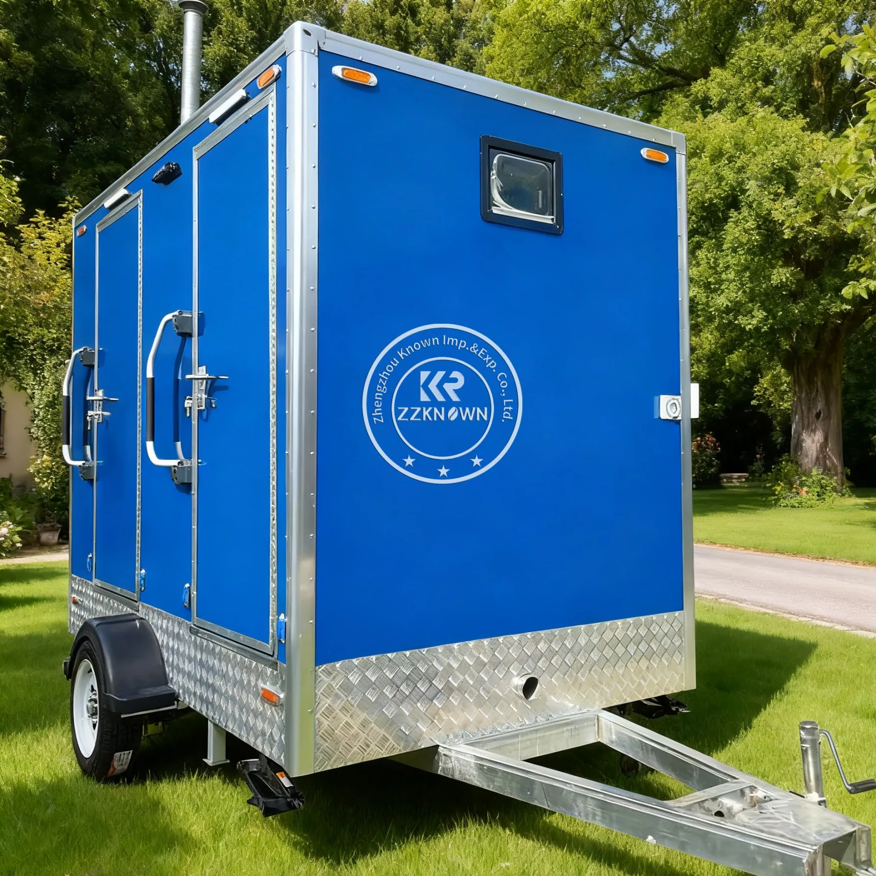 

Custom Luxury Camping Toilet Event Portable Restroom Trailer Bathroom Prefab Mobile Luxury VIP Toilet Trailer with Water Tank