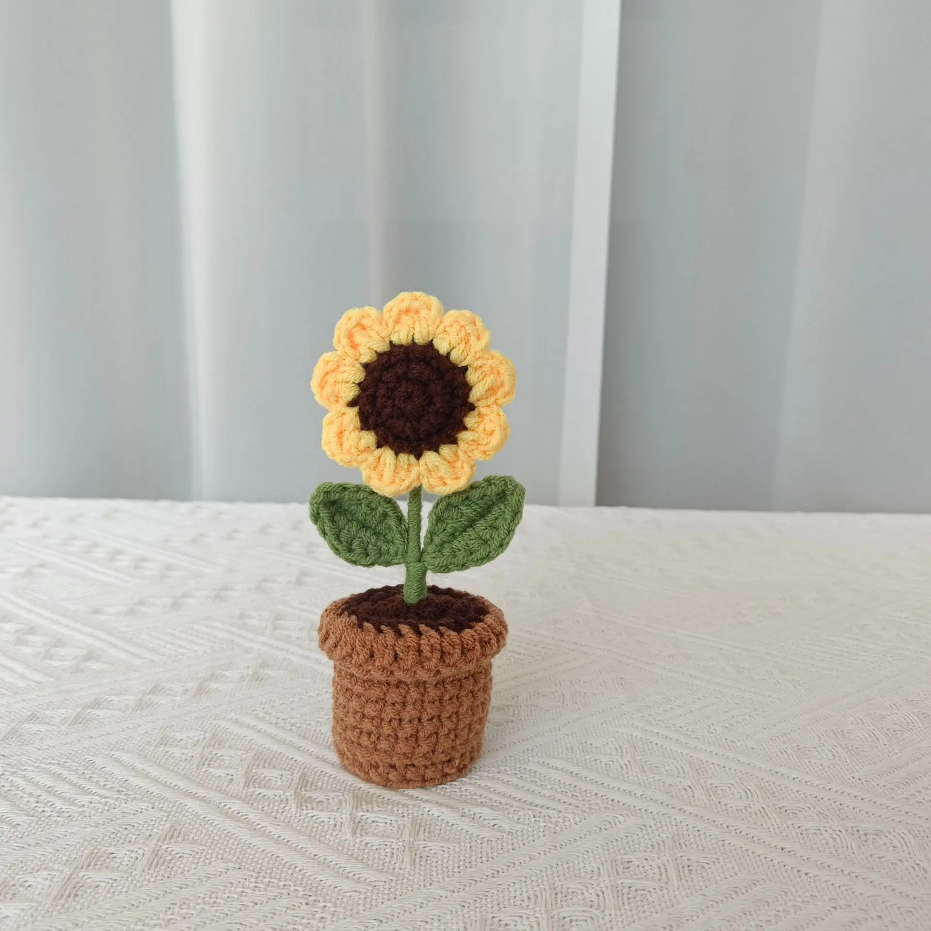 Sunflower Crochet Flowers Hand-knitted Flower Potted Rose Tulip Woven Bouquets Wedding Birthday Valentine's Day Gift Room Decor