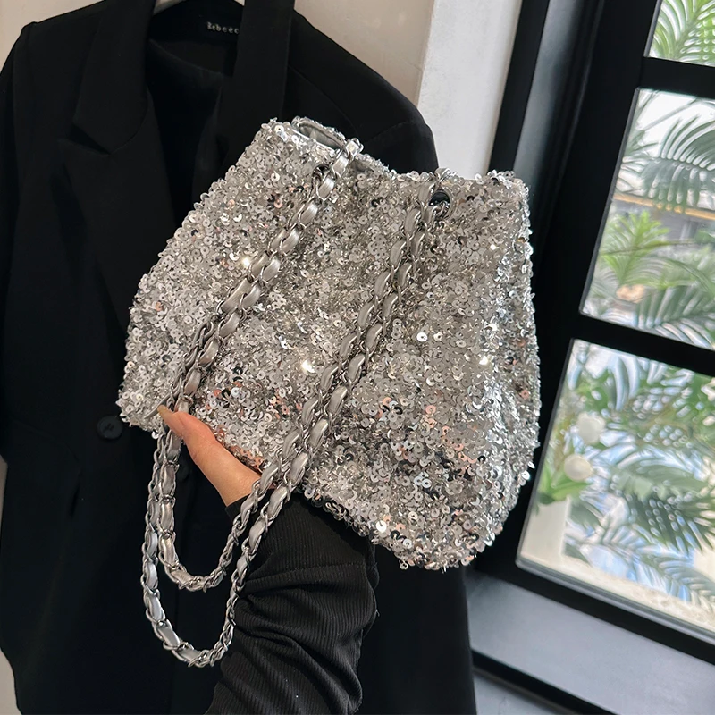 

New French Fashion Delicate Bucket Bag Metallic Chain Versatile Crossbody Bag for Women Silver Black Color One Shoulder Bags