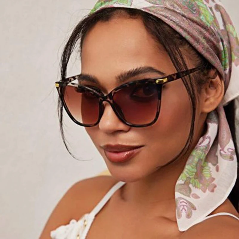 Neue trendige Retro-Cat-Eye-Sonnenbrille mit schlankmachendem und großem Rahmen, UV-beständige Fahrsonnenbrille 8825