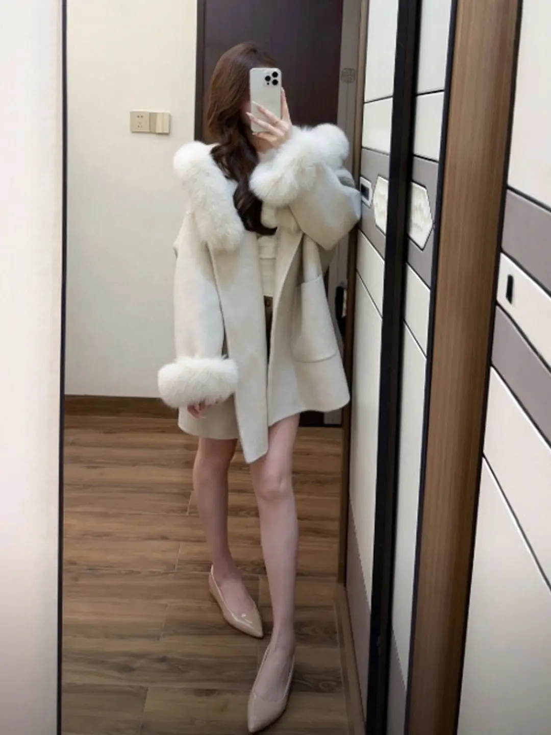 

Корейское шерстяное пальто свободного кроя в стиле Rich Girl Sensation, красивая зимняя верхняя одежда, длинное, с V-образным вырезом, с поясом на высокой талии