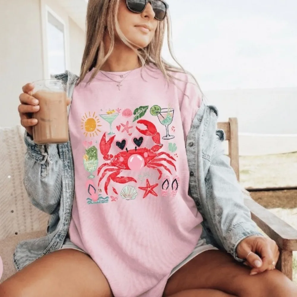 Funny Crab Shirt Crab Blowing Bubble Graphic Tee Beach Vibes Nautical Tees Summer Vacation Gift Graphic Summer Clothes