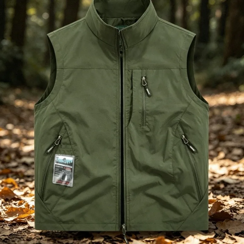 

Men's Outdoor Photography Vest Multi Pocket for Autumn Winter Loose Fit Cargo Gilet for Casual Travel and Work