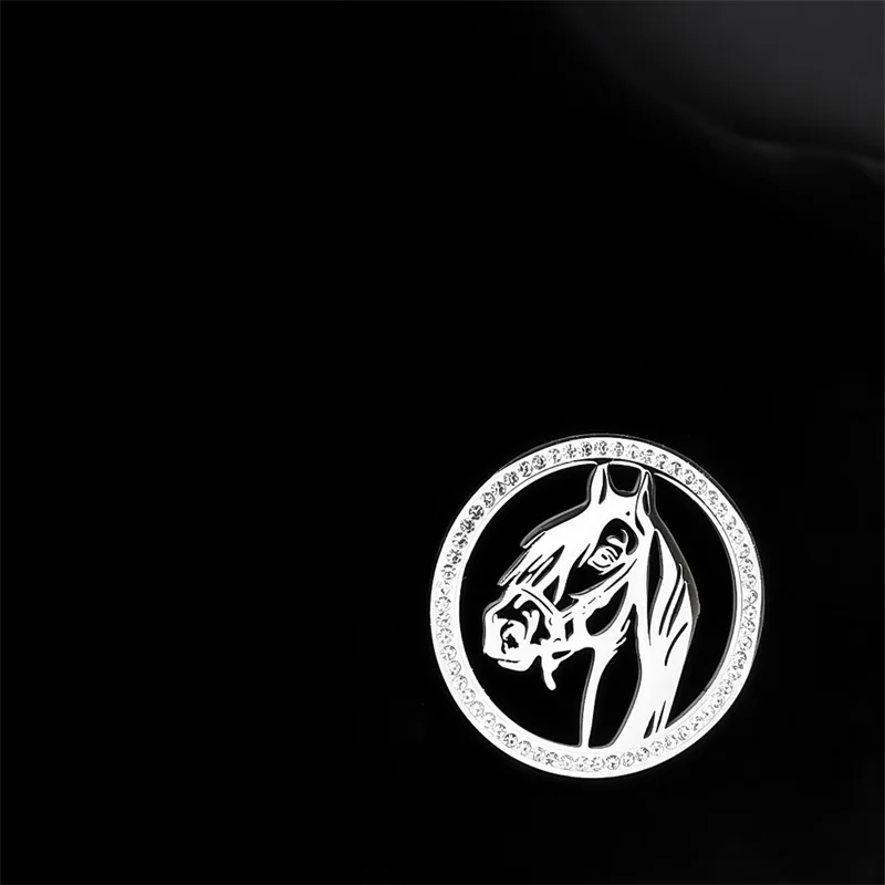 Crystal Horse Head Hollow Pins Badges Brooches for Women Men Stainless Steel Silver Color Brooch Pin Jewelry Birthday Gift XS03