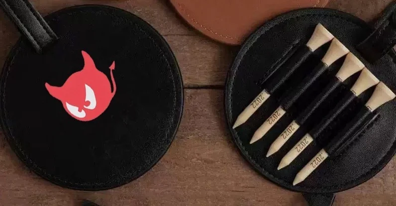 WAAC Little Devil Round Style Tempat Penyimpanan Peg Golf Kayu Model Pinggang untuk Golf, Warna Hitam dan Cokelat, Dua Warna