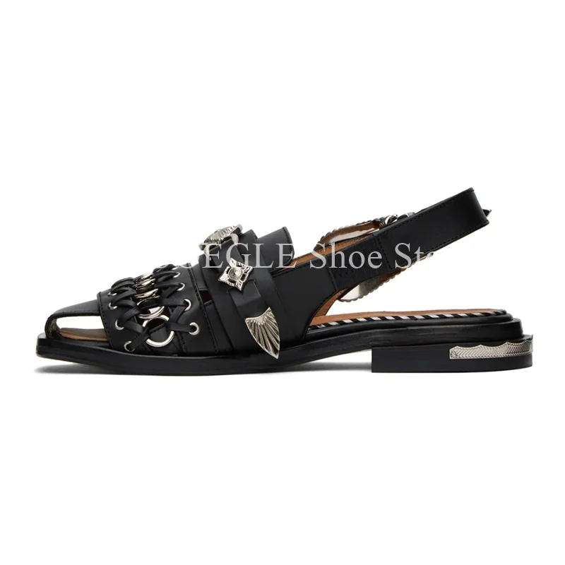 Fashion Metal Clasp Square Head Flat Hollow Men Sandals Retro Summer Genuine Leather Outdoor Walking Men Breathable Men Shoes