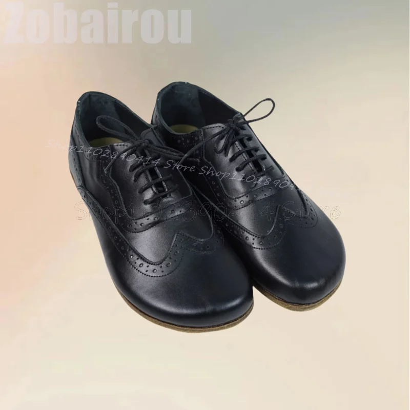 

Sky Blue Carving Design Round Toe Men Loafers Fashion Cross Tied Men Shoes Luxury Handmade Party Banquet Office Men Casual Shoes