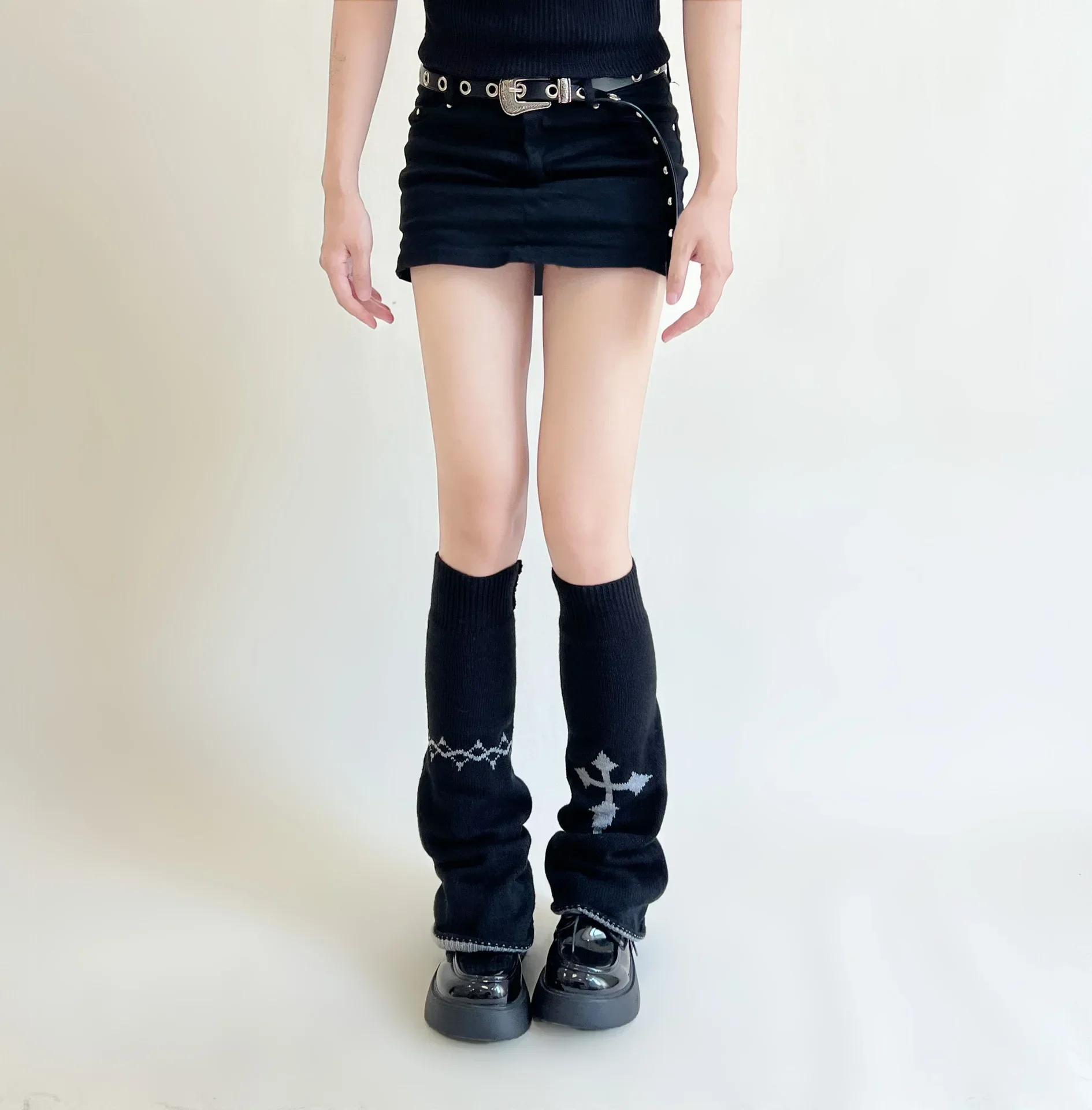 Calentadores de piernas Harajuku para primavera y otoño, nueva cadena cruzada oscura, nicho Y2k, subcultura, cubierta ancha para piernas, calentadores delanteros y traseros